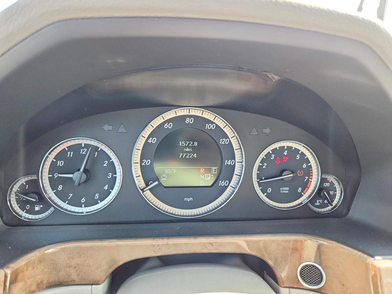 2011 MERCEDES-BENZ E-Class