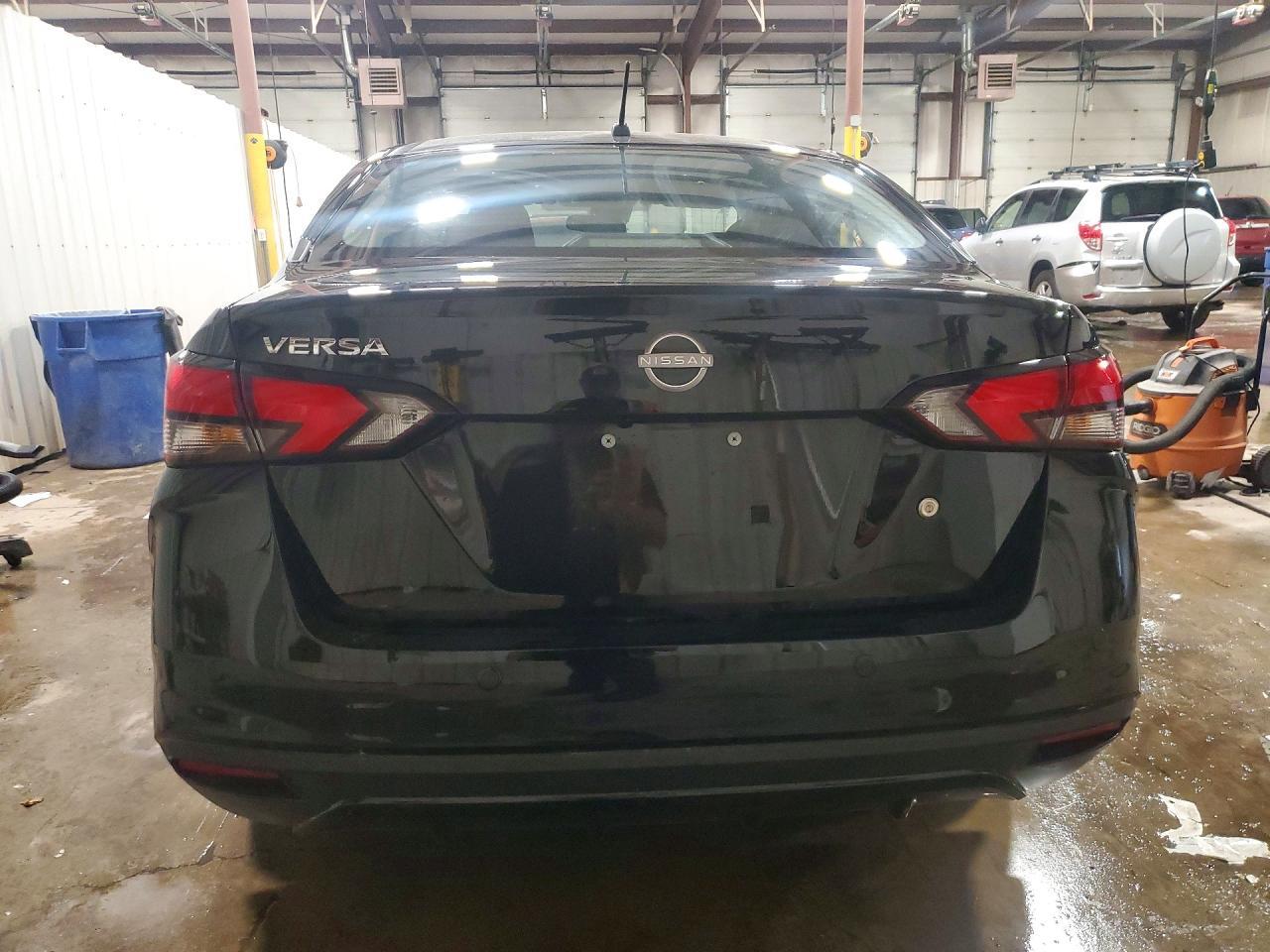 2025 NISSAN VERSA