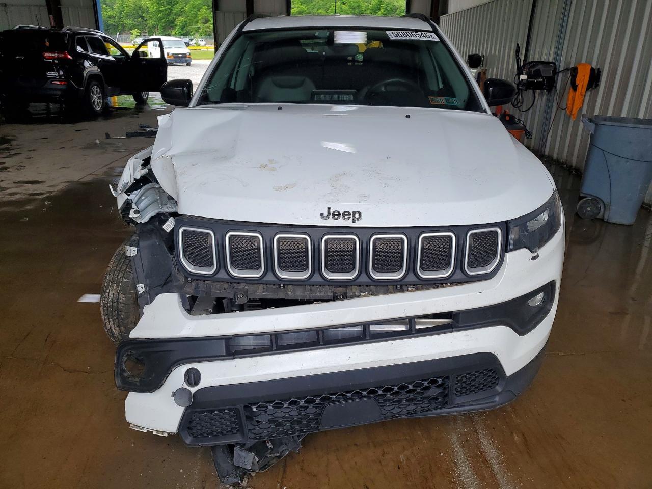 2022 JEEP Compass