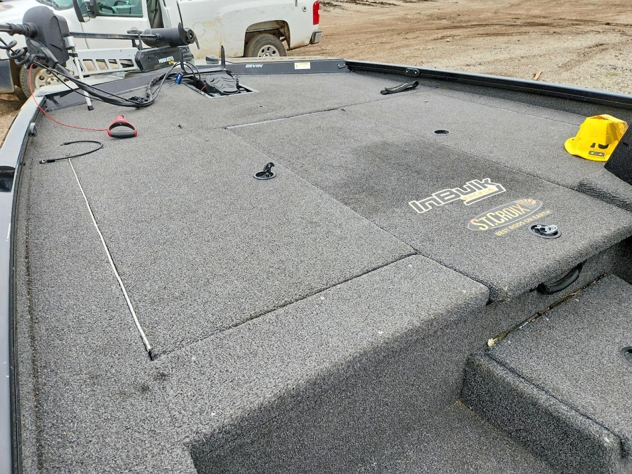 2021 BOAT Crestliner