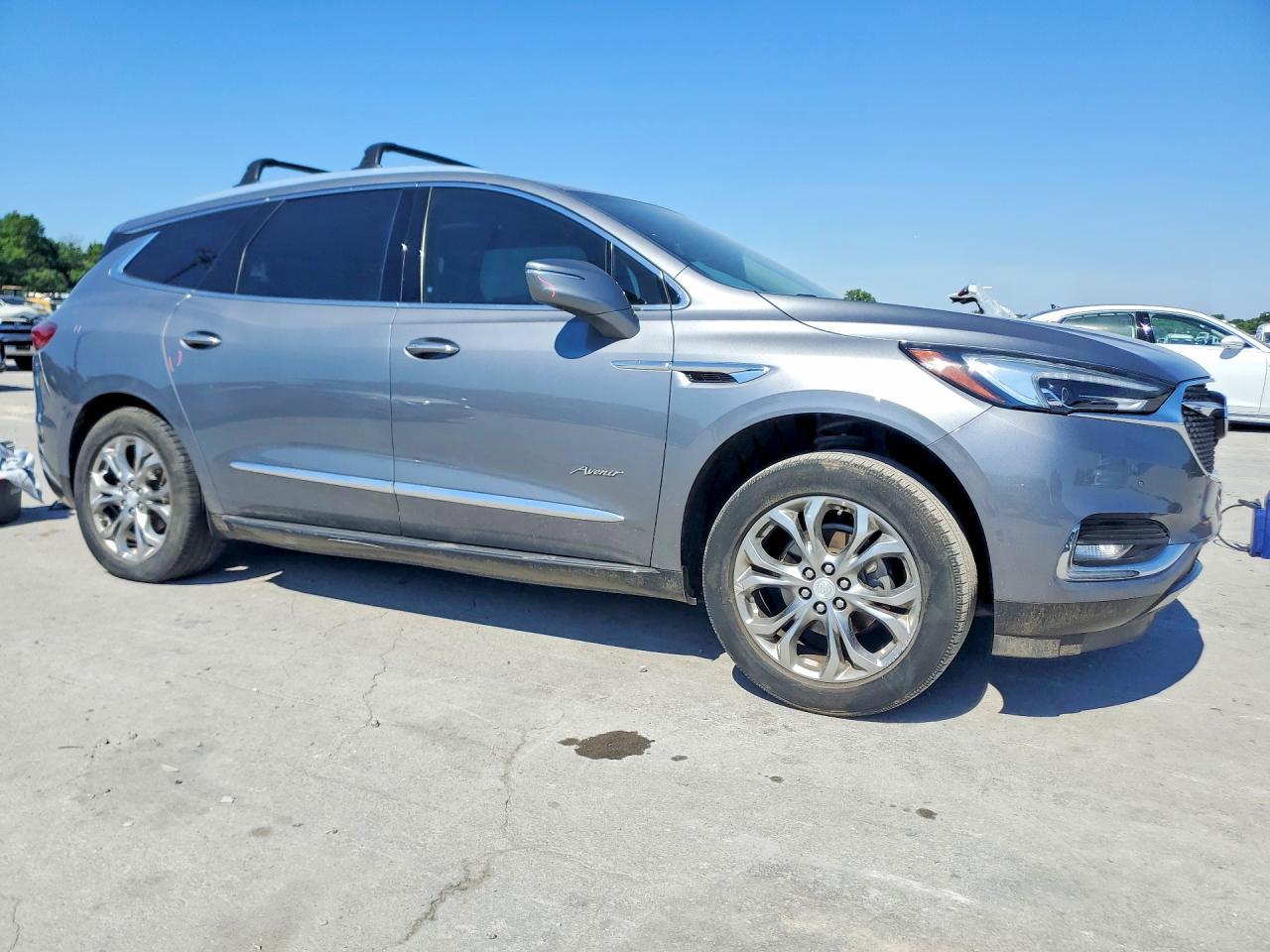 2018 BUICK ENCLAVE AVENIR