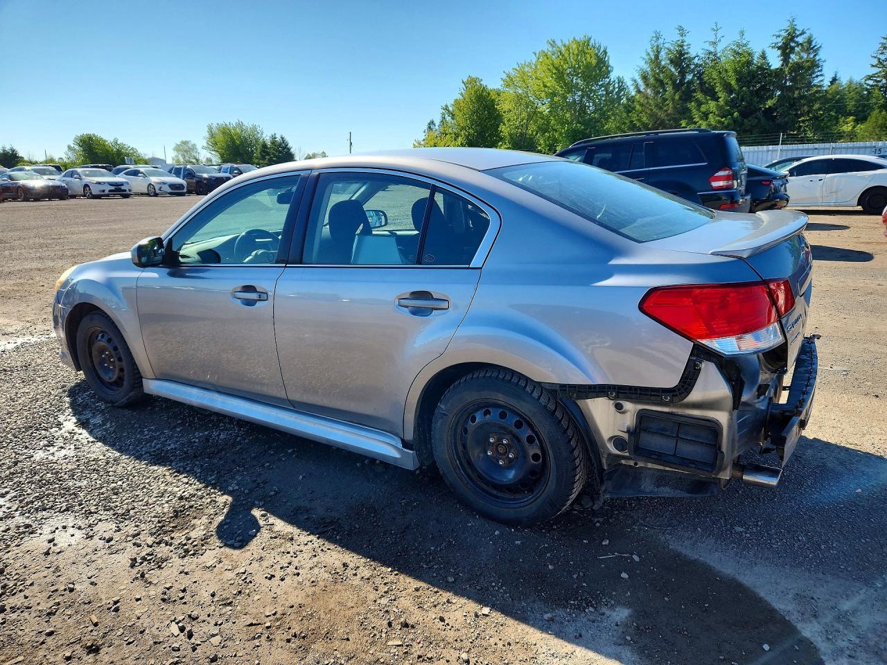 2010 SUBARU Legacy