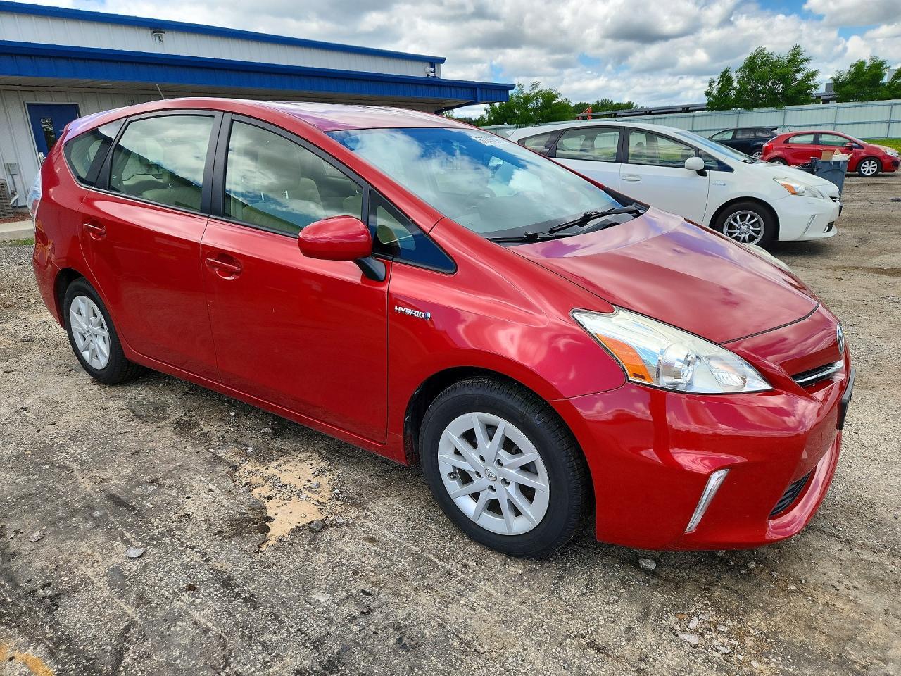2014 TOYOTA PRIUS V