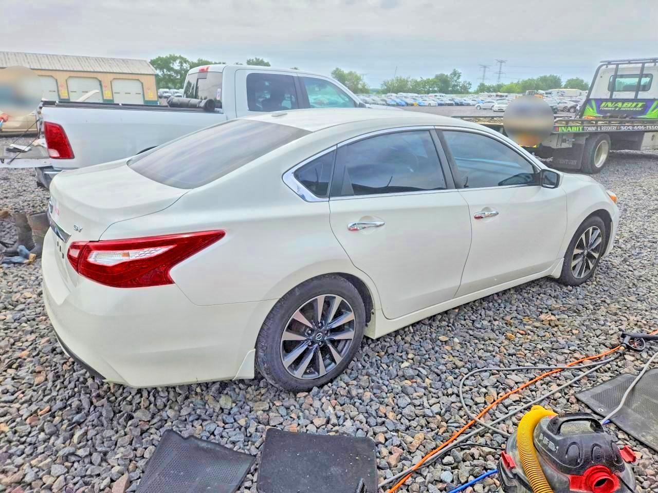 2016 NISSAN ALTIMA