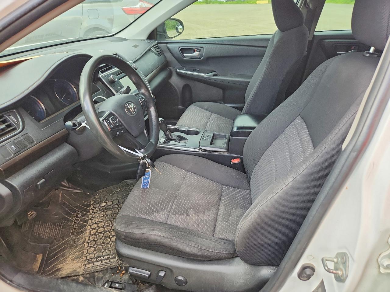 2016 TOYOTA CAMRY