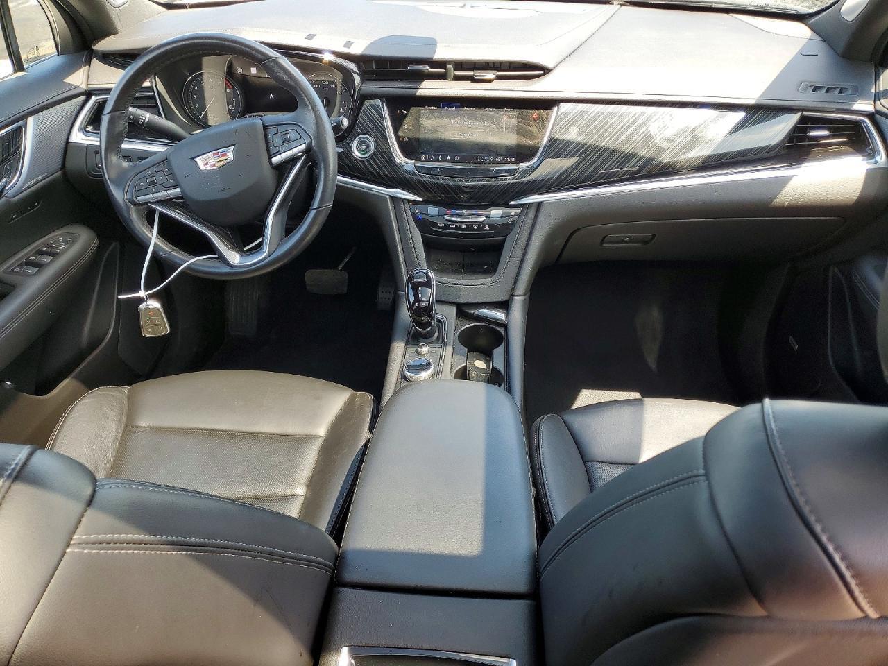 2023 CADILLAC XT6