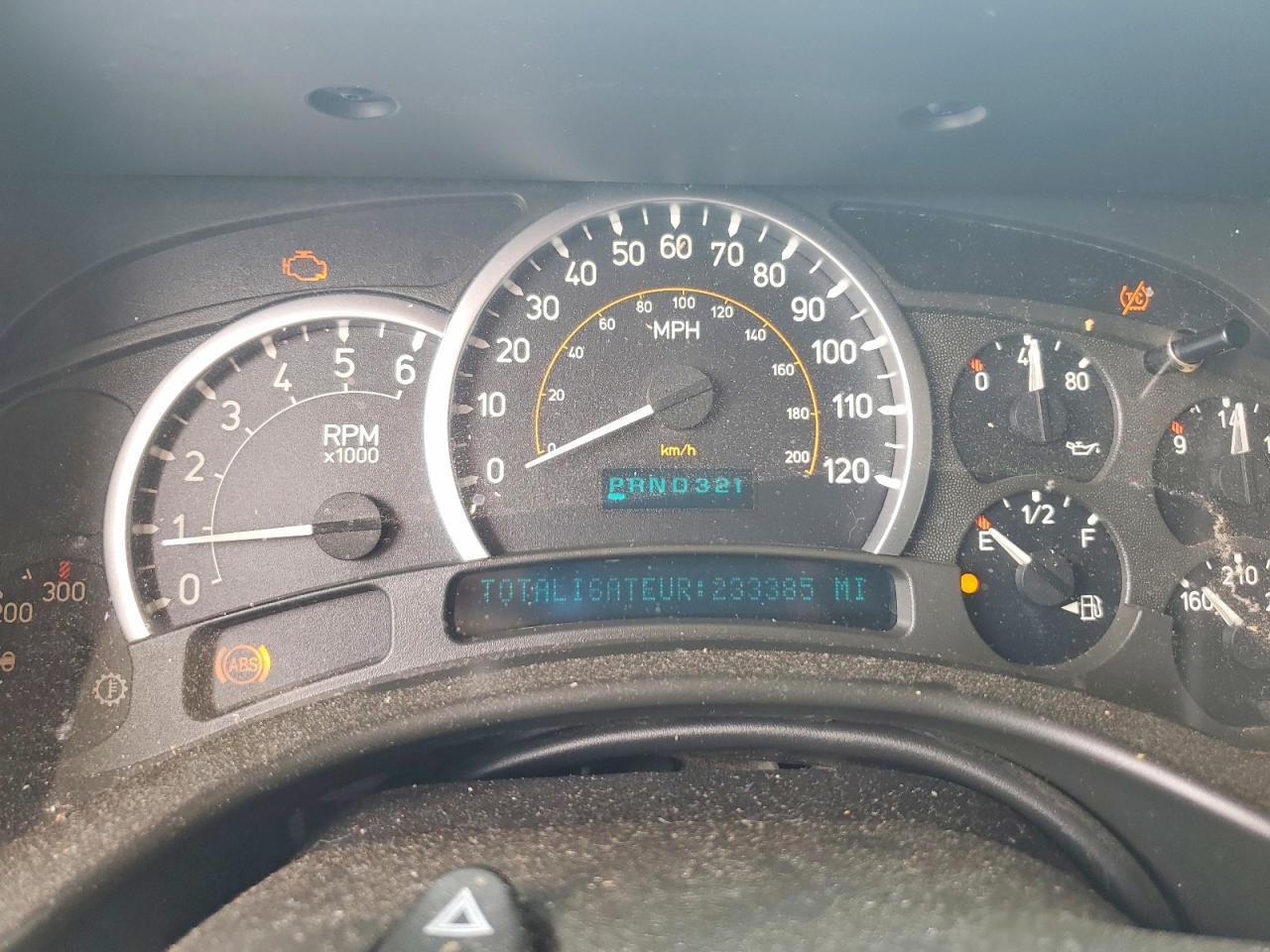 2005 HUMMER H2