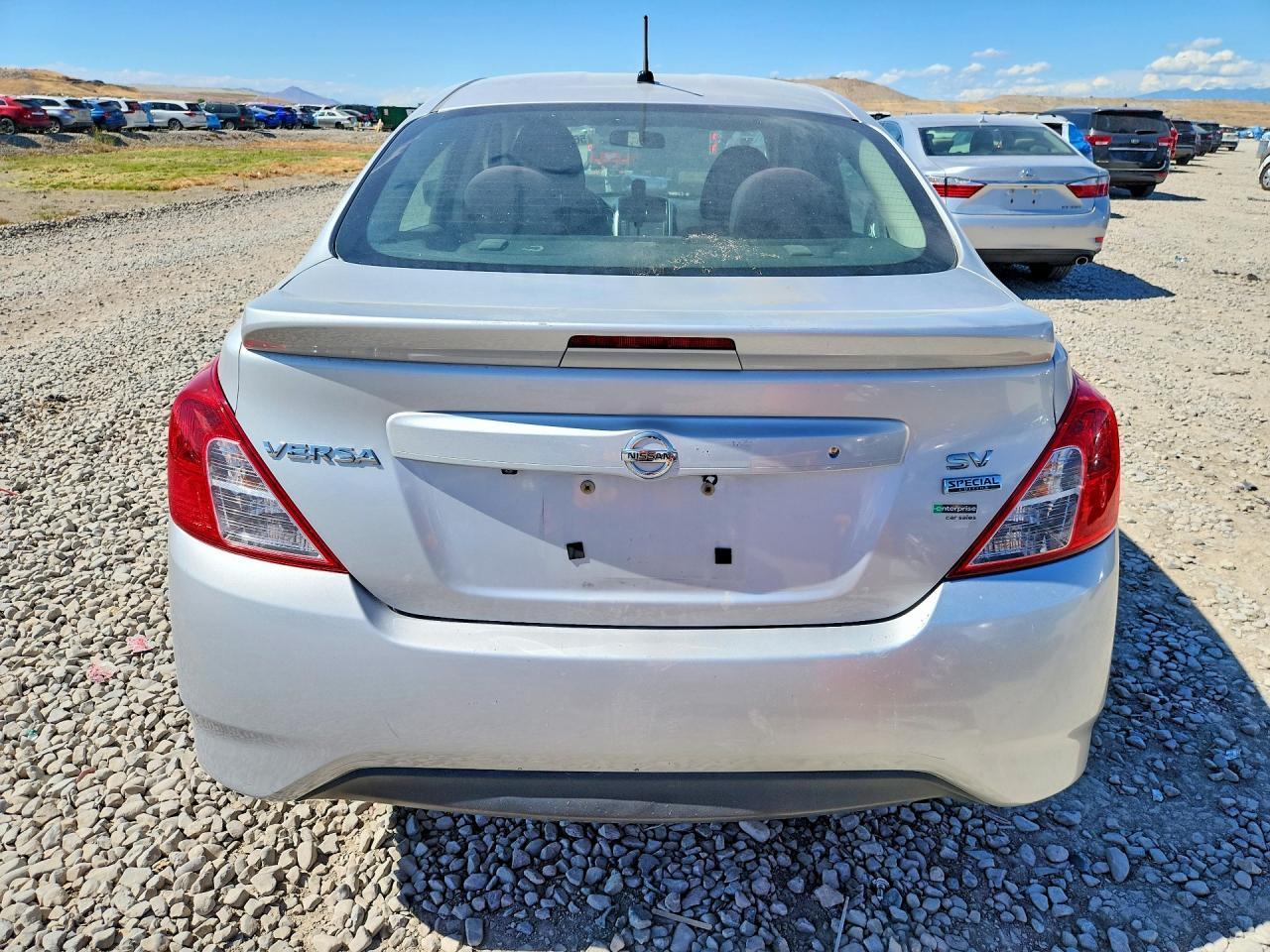 2018 NISSAN VERSA