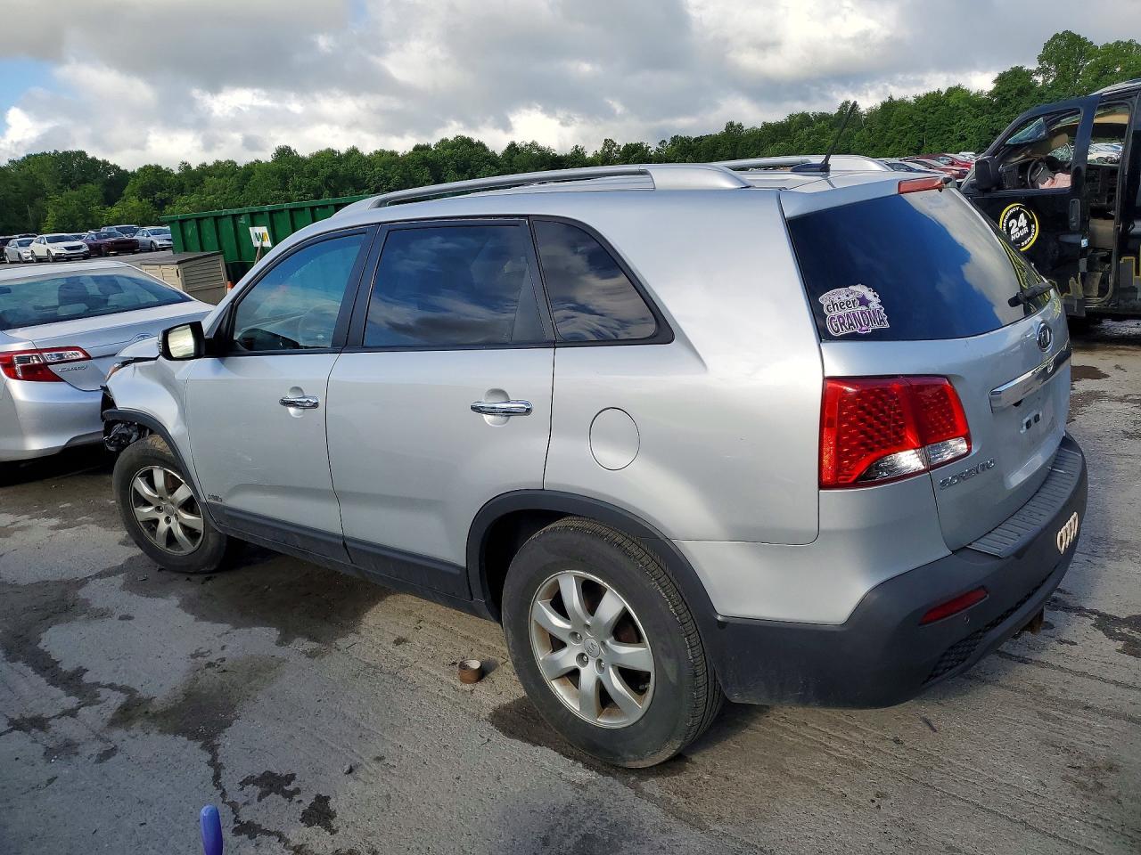 2013 KIA SORENTO