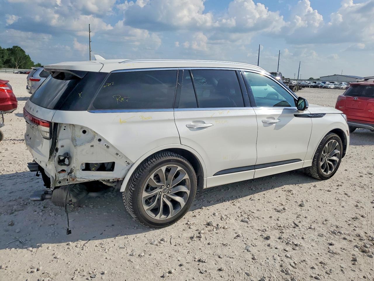 2023 LINCOLN Aviator