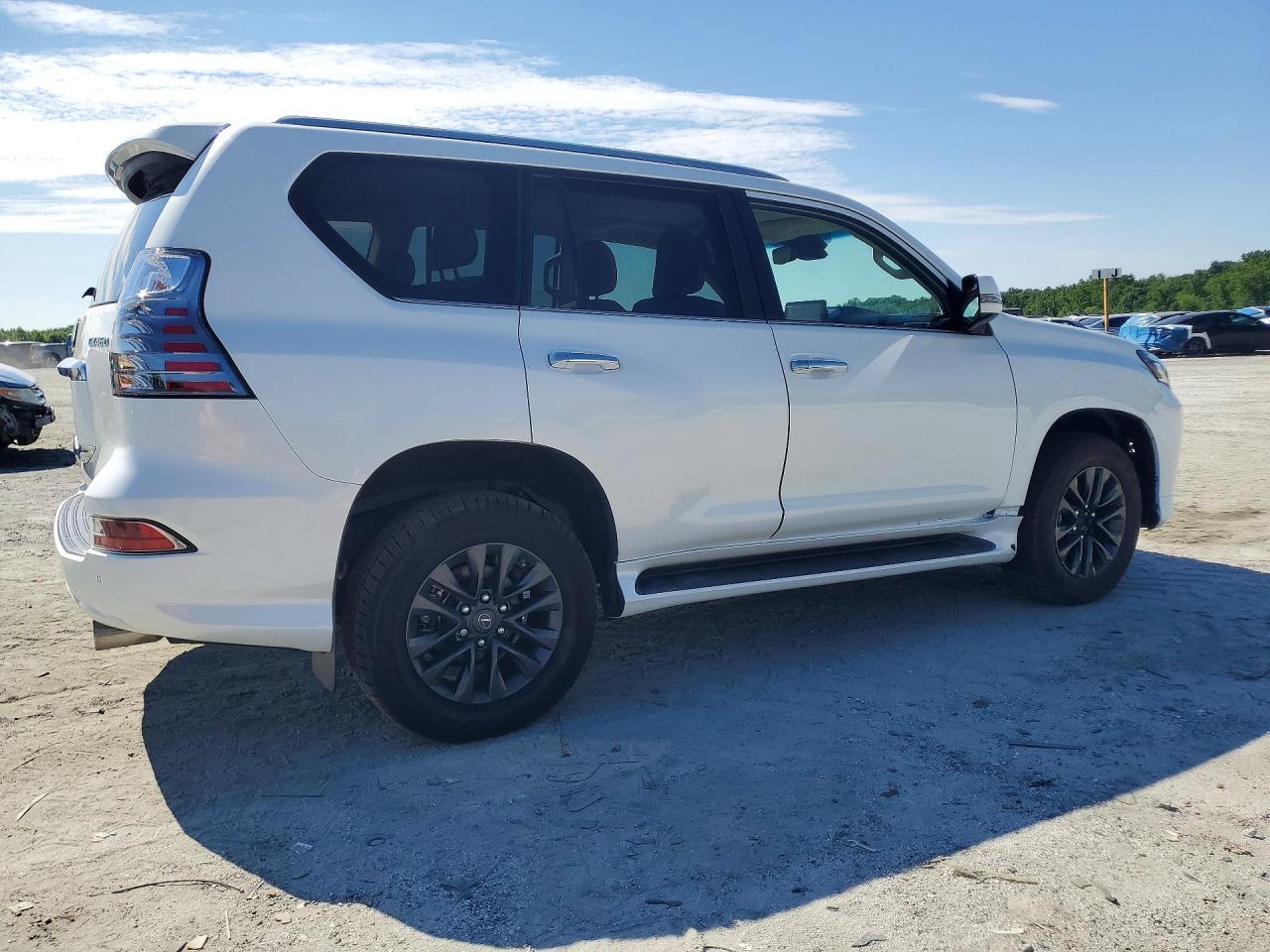 2022 LEXUS GX 460
