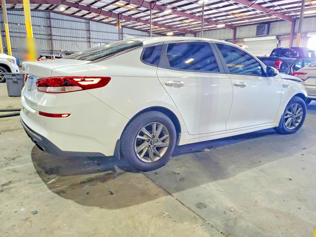 2019 KIA OPTIMA