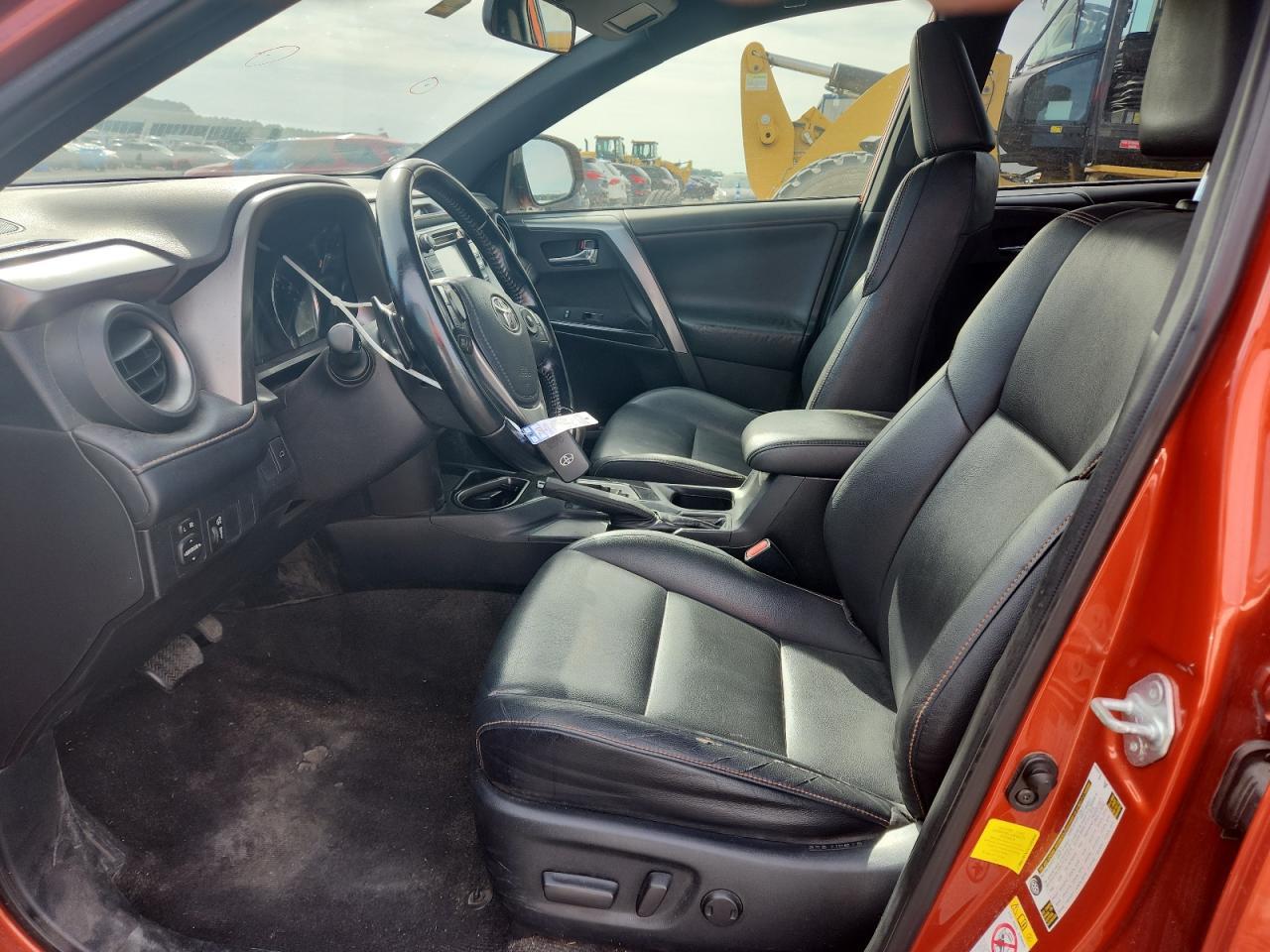 2016 TOYOTA RAV4