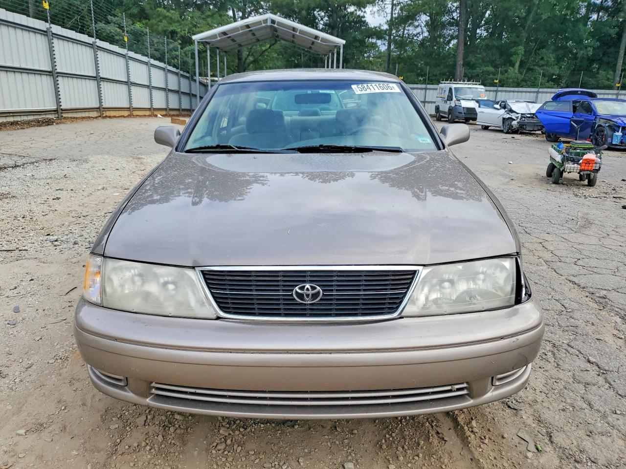1999 TOYOTA Avalon