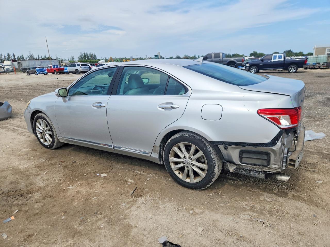 2010 LEXUS ES 350