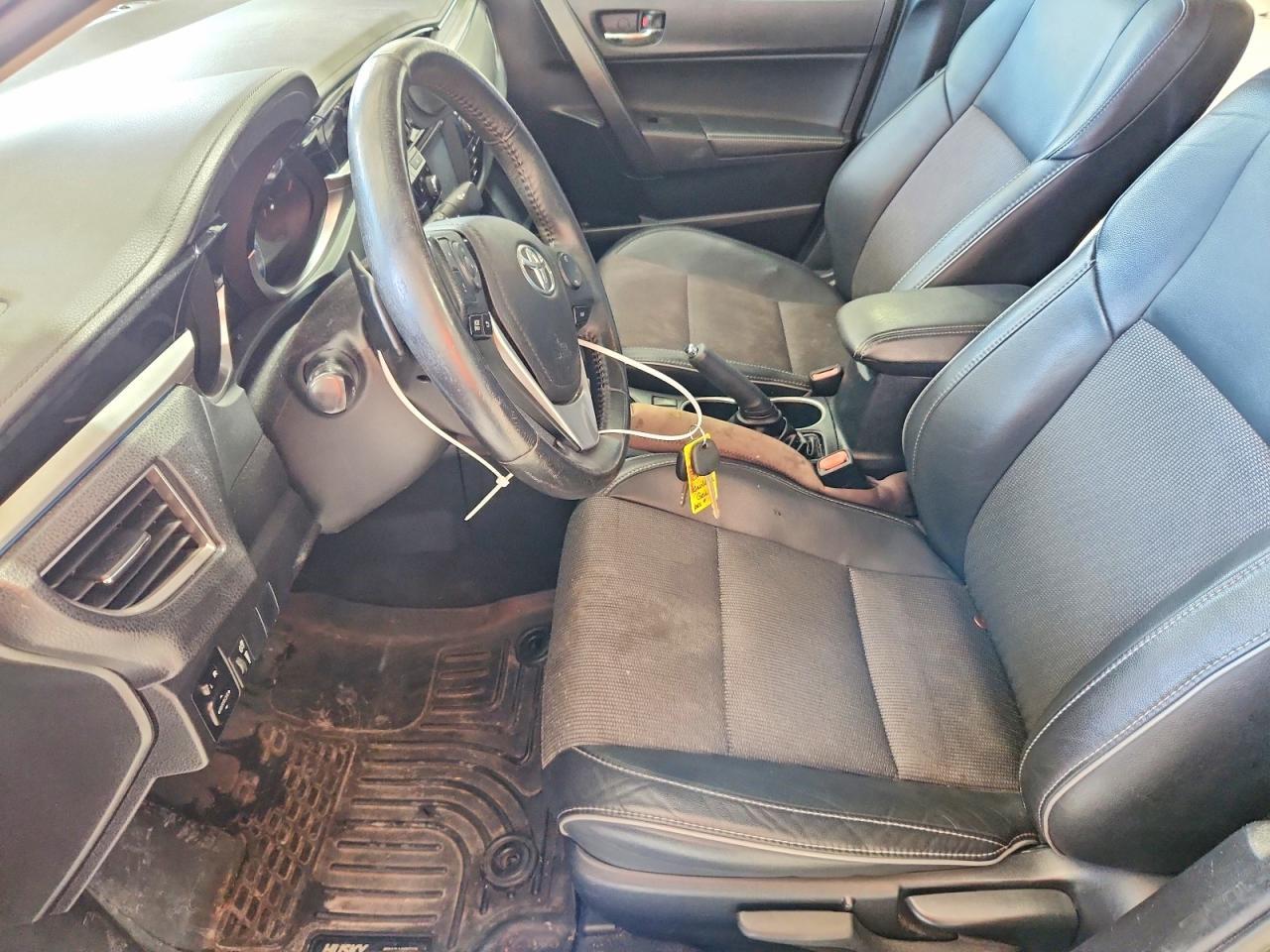 2016 TOYOTA COROLLA