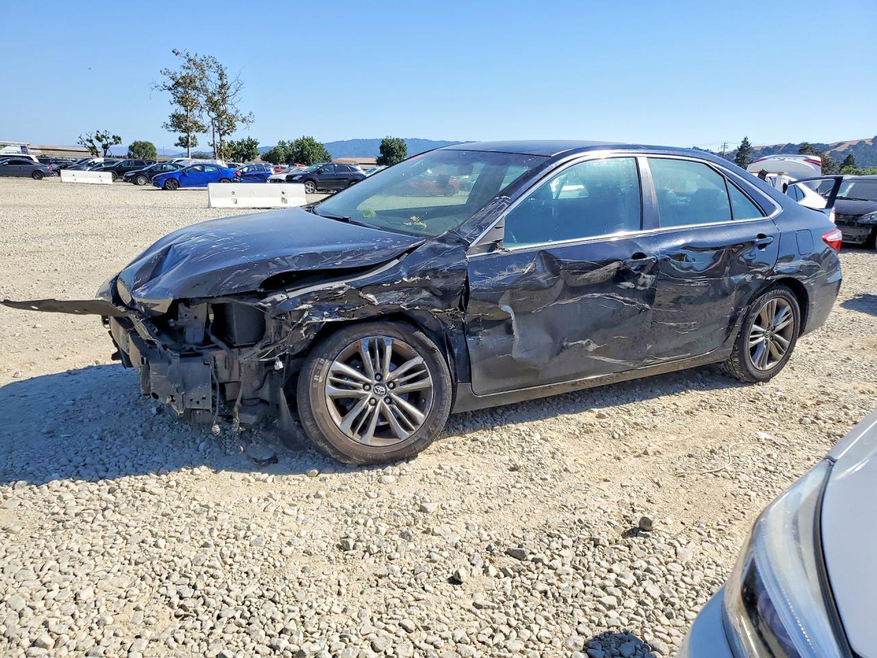 2017 TOYOTA CAMRY