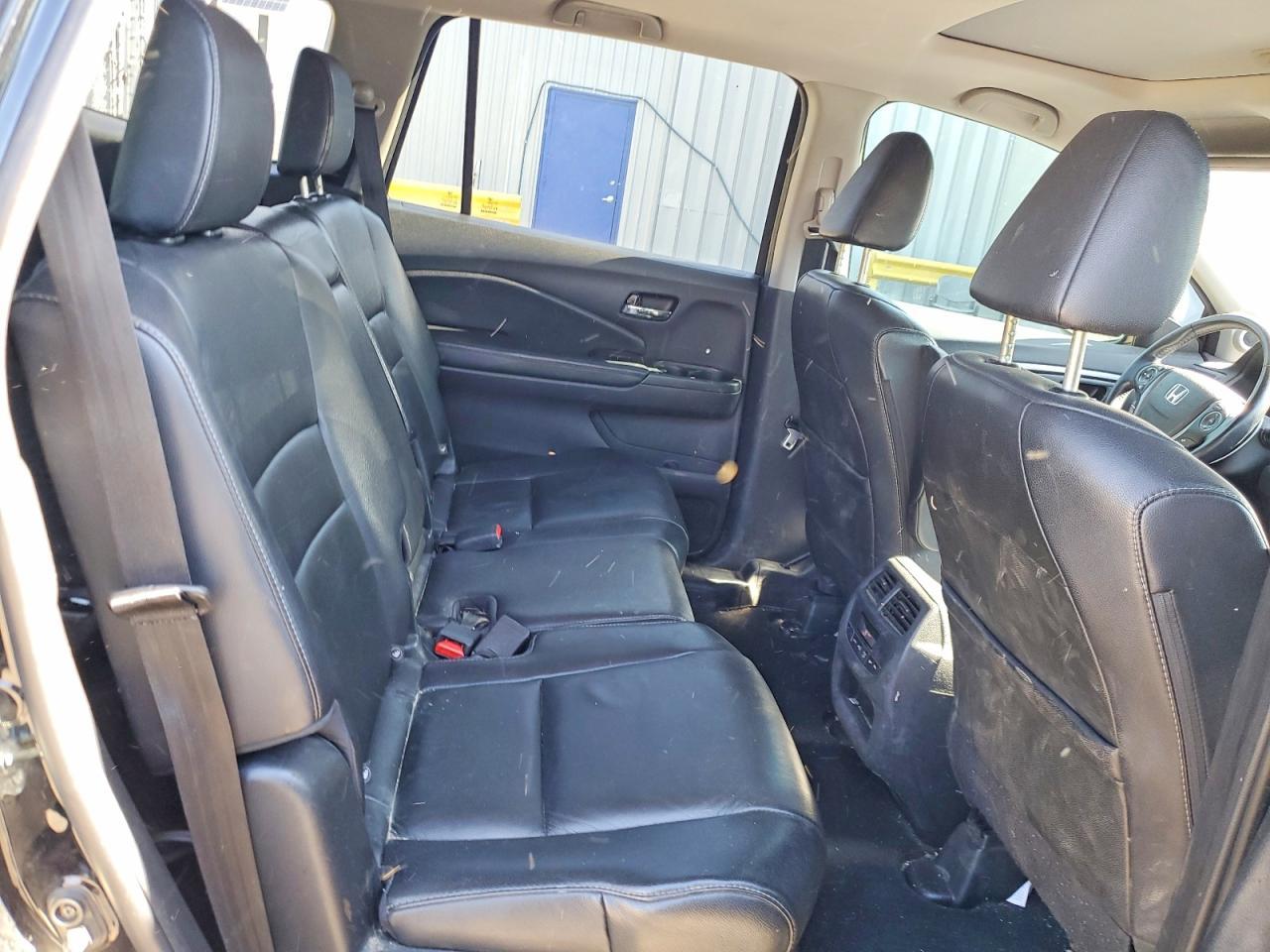 2016 HONDA PILOT