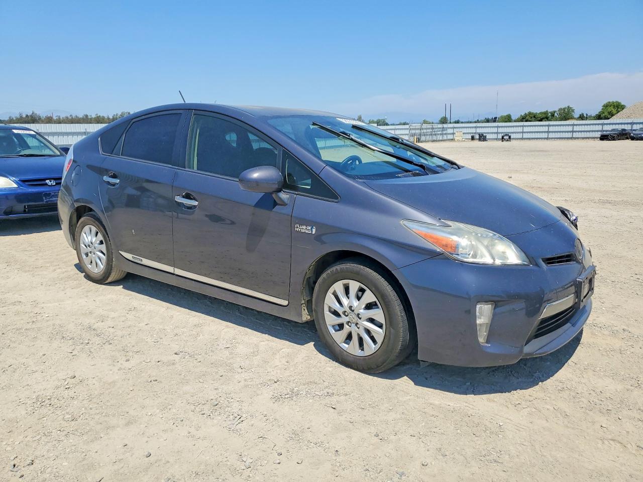 2014 TOYOTA Prius Plug-In
