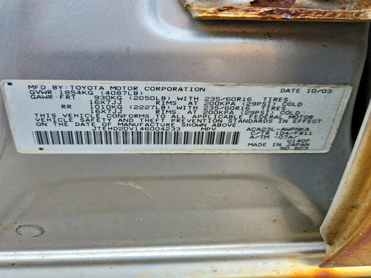 2004 TOYOTA RAV4