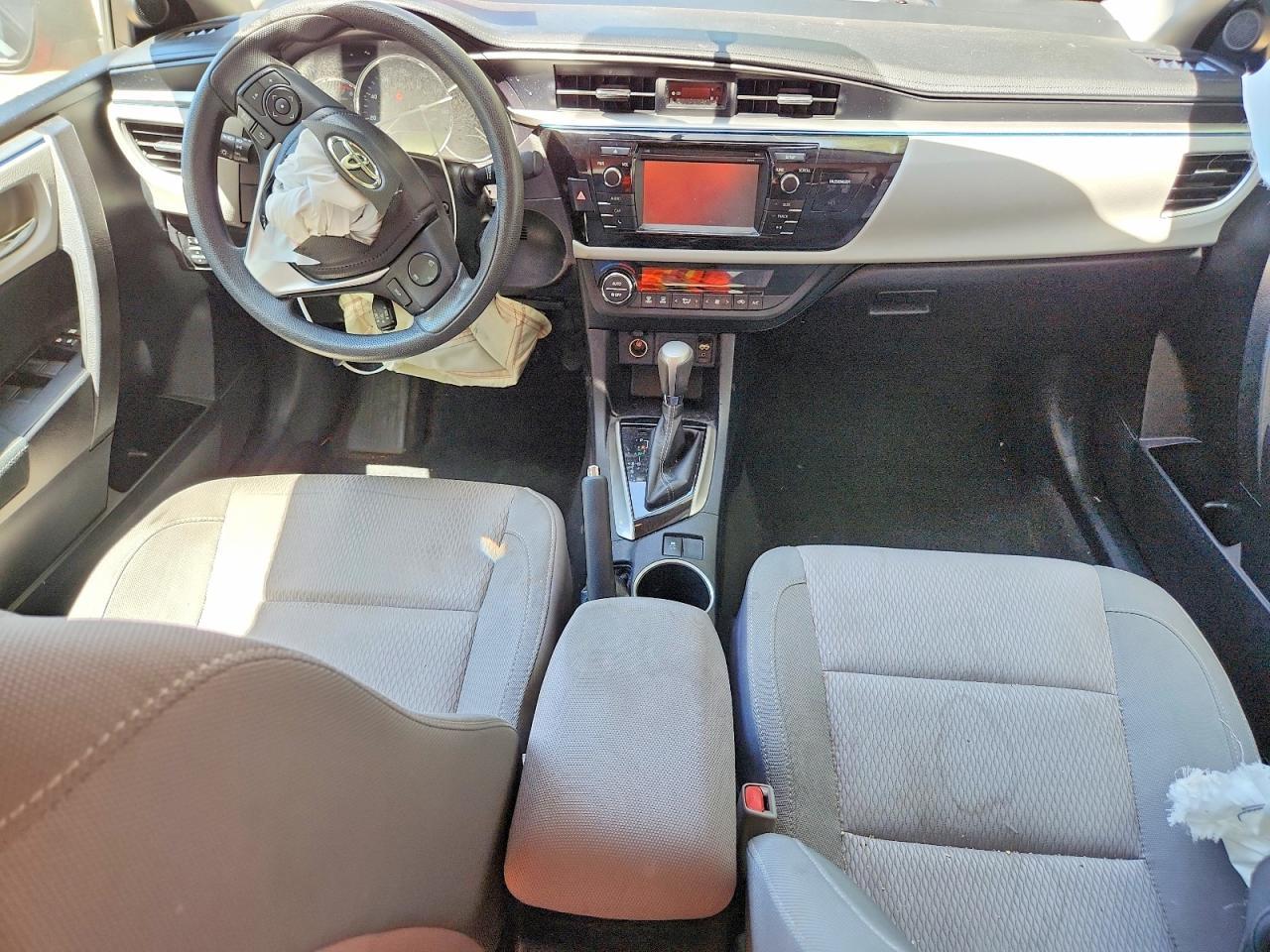 2015 TOYOTA COROLLA