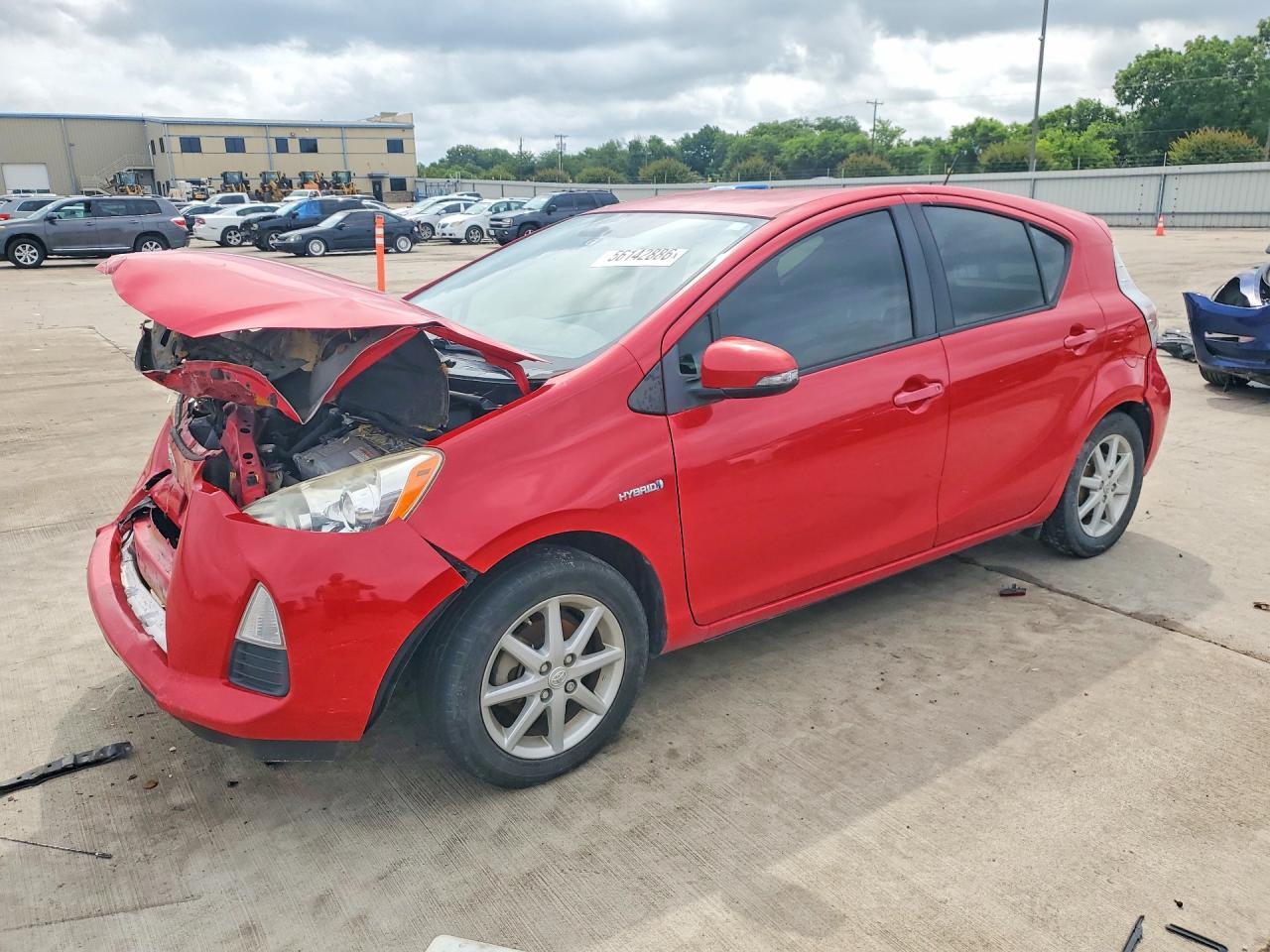 2014 TOYOTA Prius c
