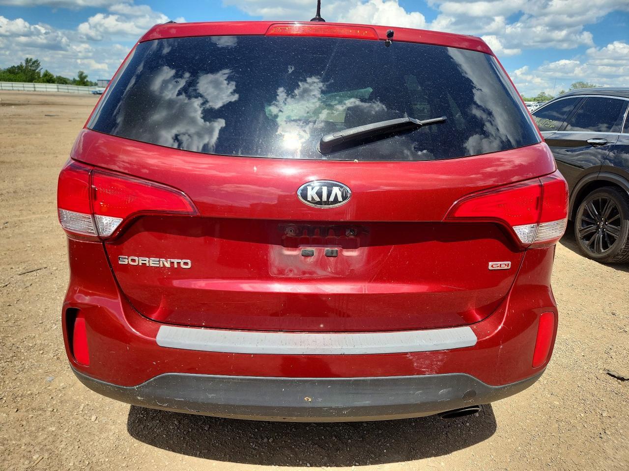 2015 KIA SORENTO