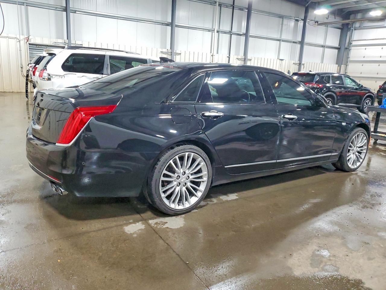 2016 CADILLAC CT6