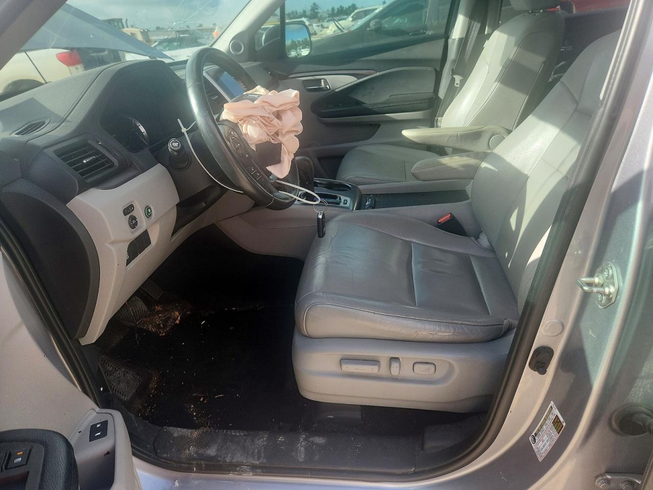 2017 HONDA PILOT
