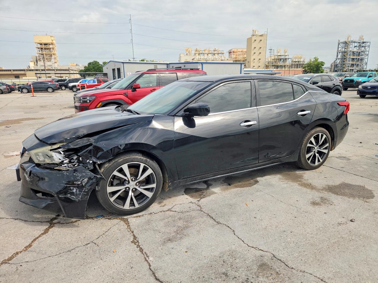 2016 NISSAN Maxima