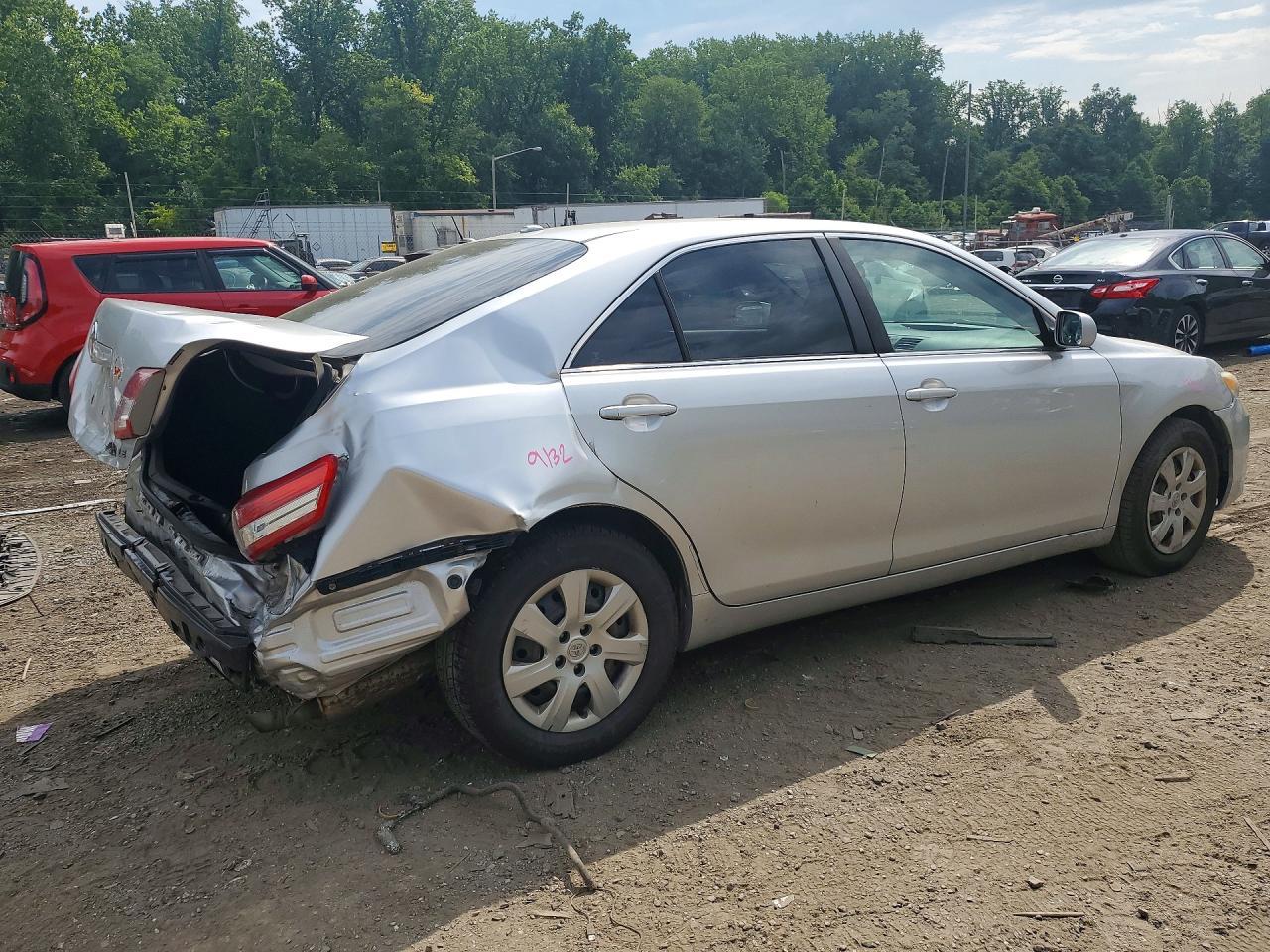 2010 TOYOTA CAMRY