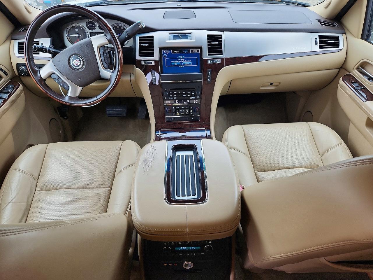 2014 CADILLAC Escalade ESV