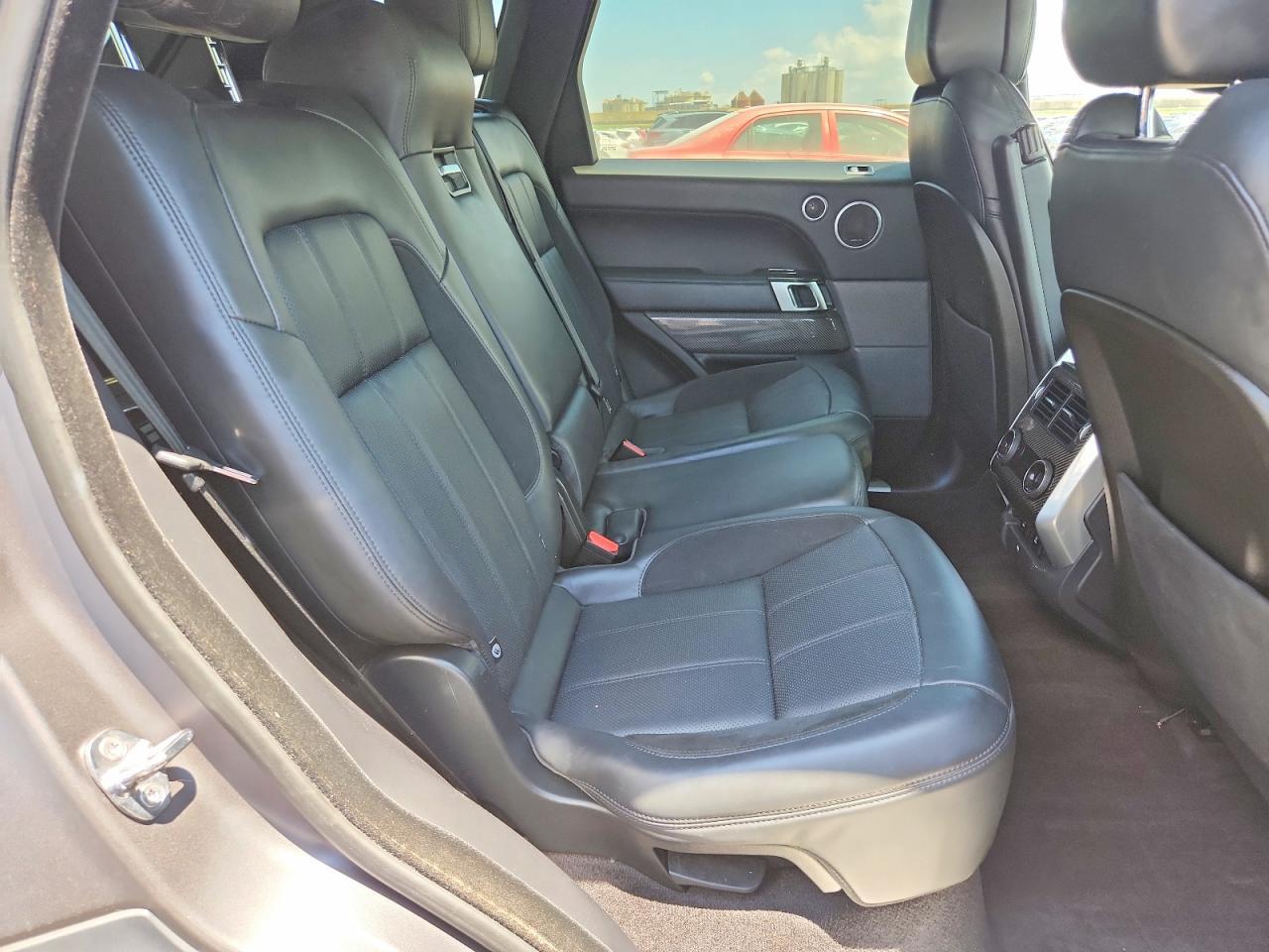 2019 LAND ROVER Range Rover Sport