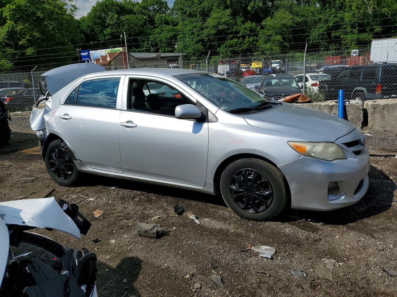 2013 TOYOTA COROLLA