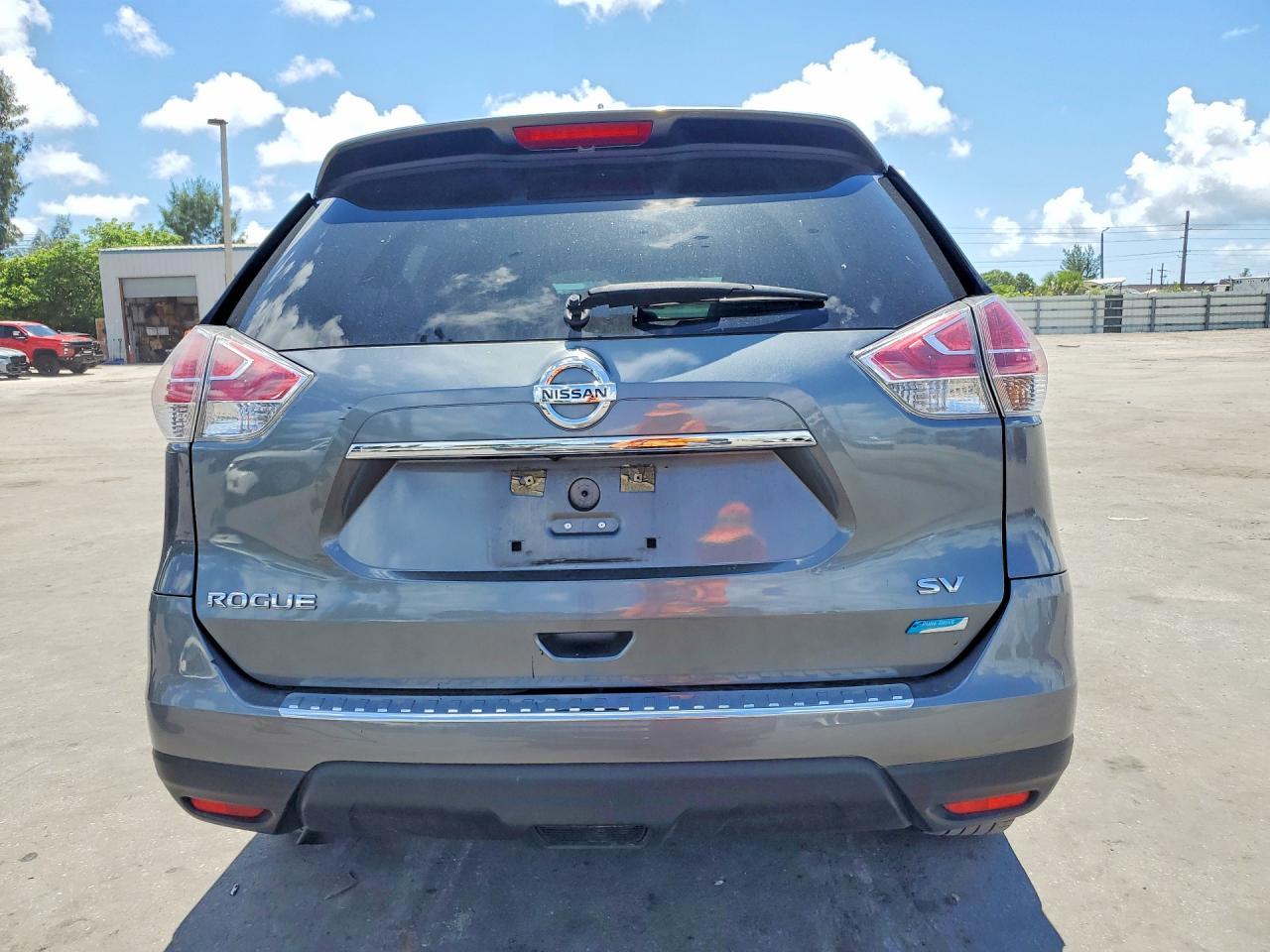 2014 NISSAN ROGUE
