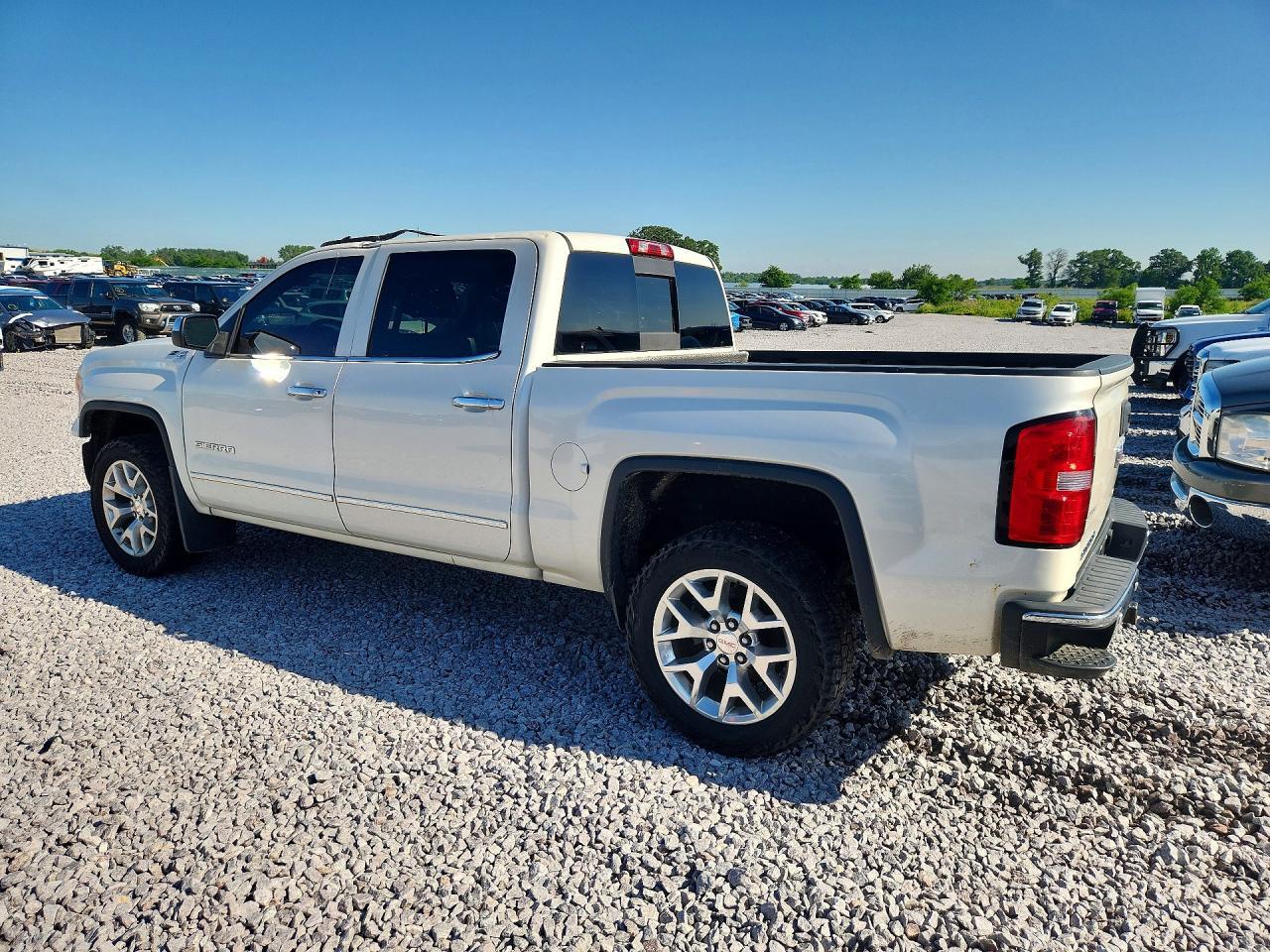 2015 GMC Sierra