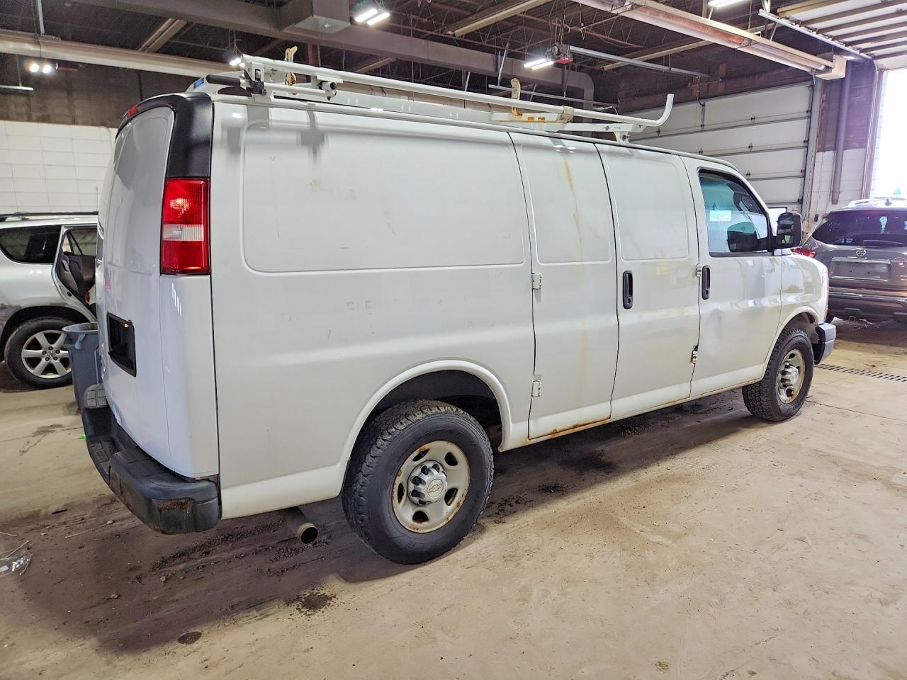 2016 CHEVROLET EXPRESS 2500