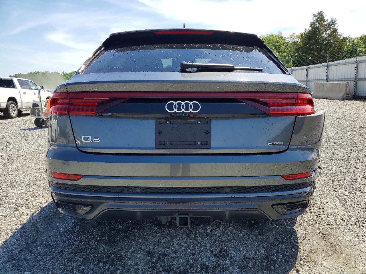 2023 AUDI Q8