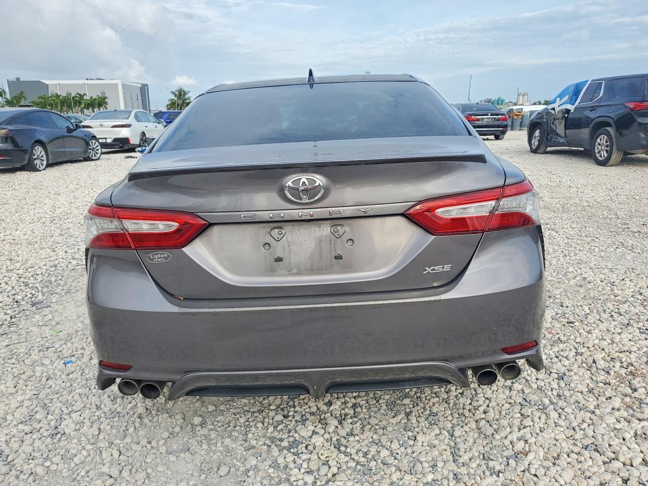 2019 TOYOTA CAMRY