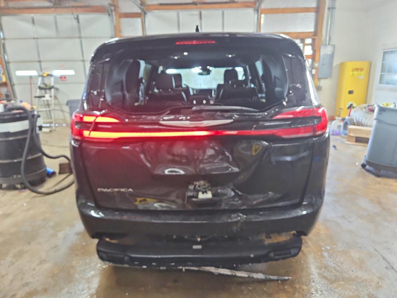 2025 CHRYSLER Pacifica