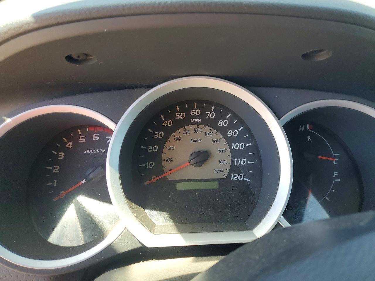 2006 TOYOTA TACOMA
