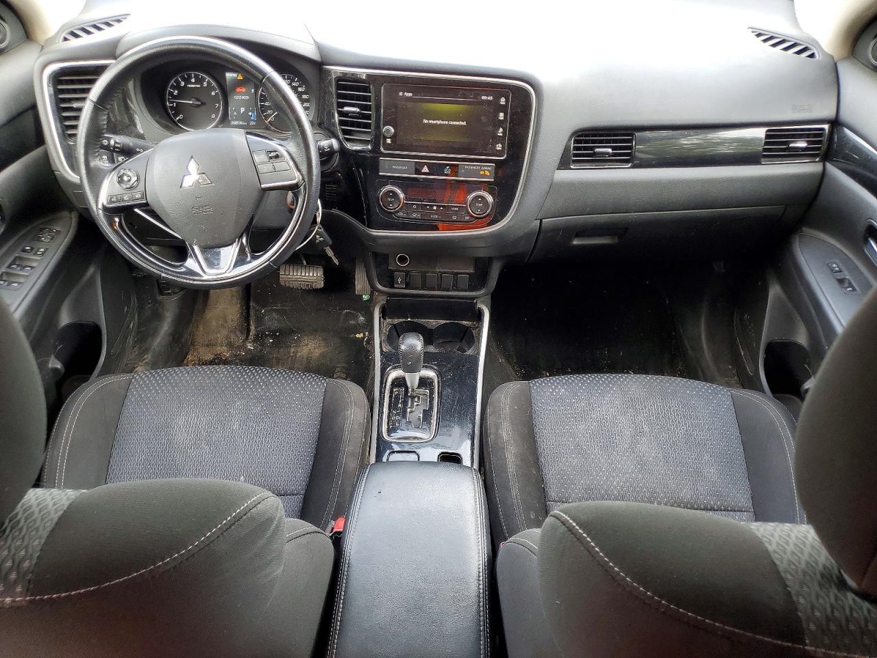 2019 MITSUBISHI outlander