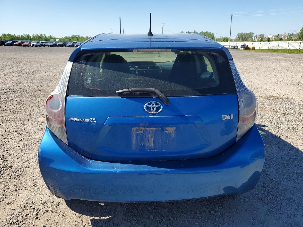 2014 TOYOTA Prius c