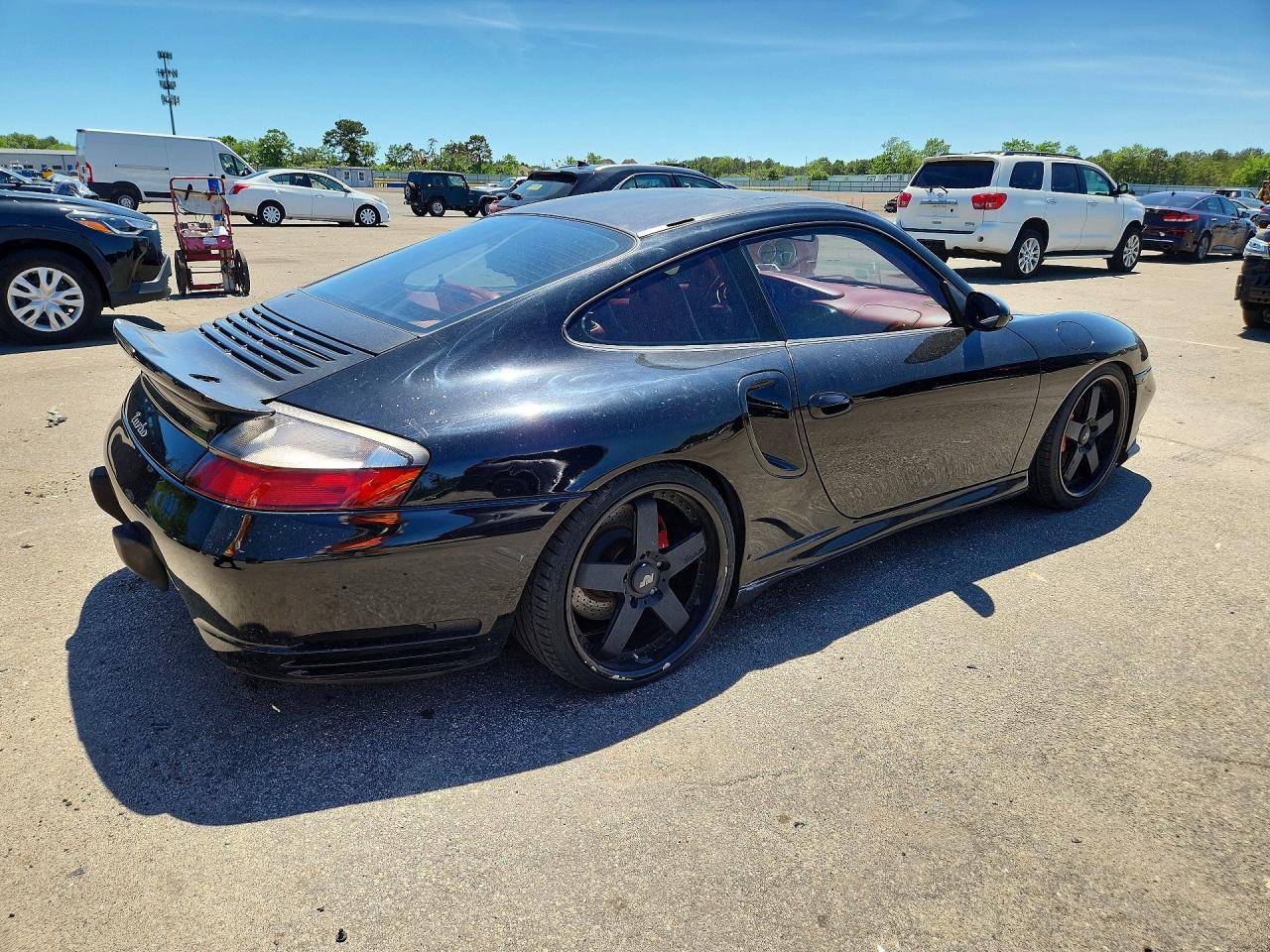 2002 PORSCHE 911