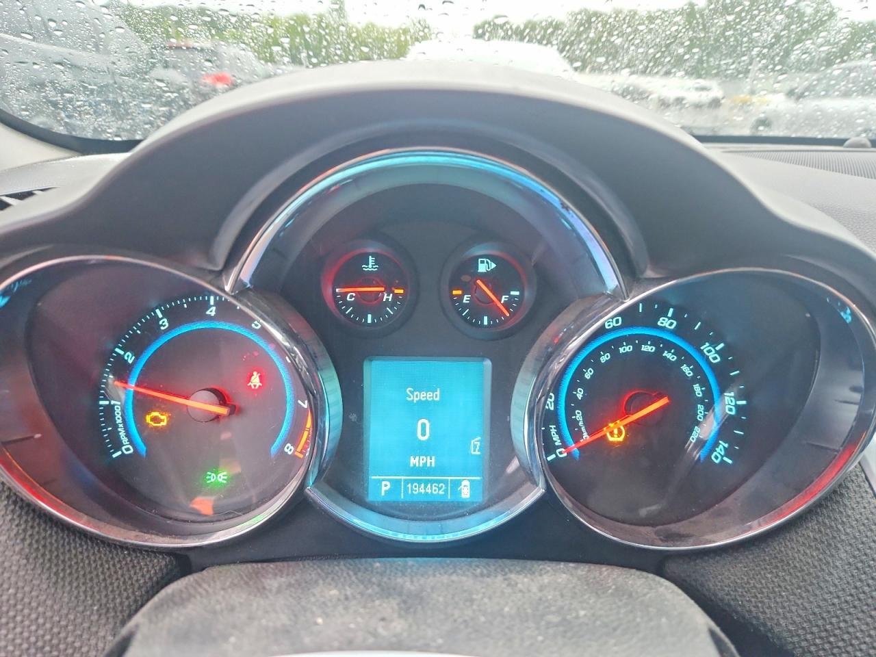 2011 CHEVROLET CRUZE