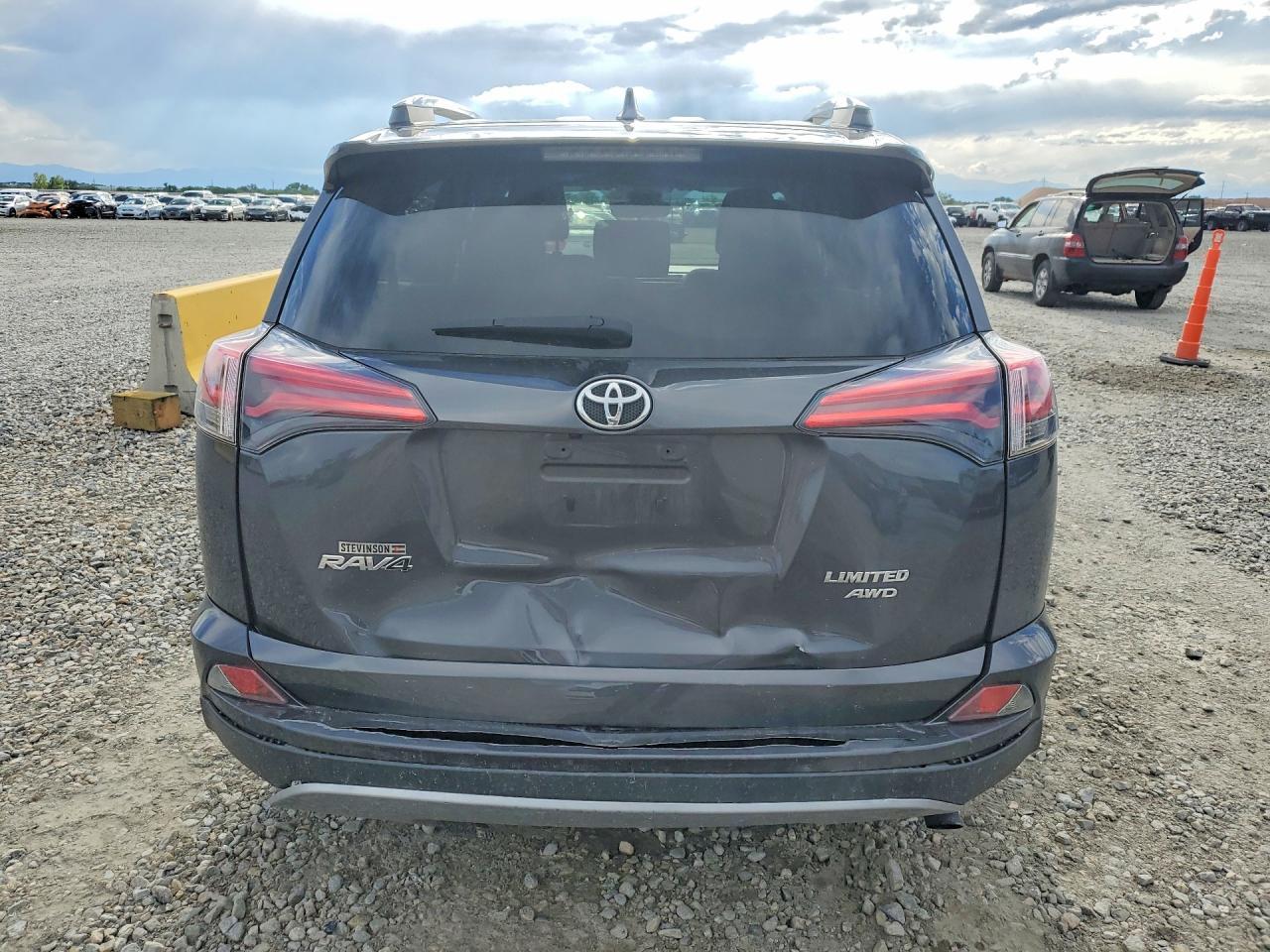 2018 TOYOTA RAV4