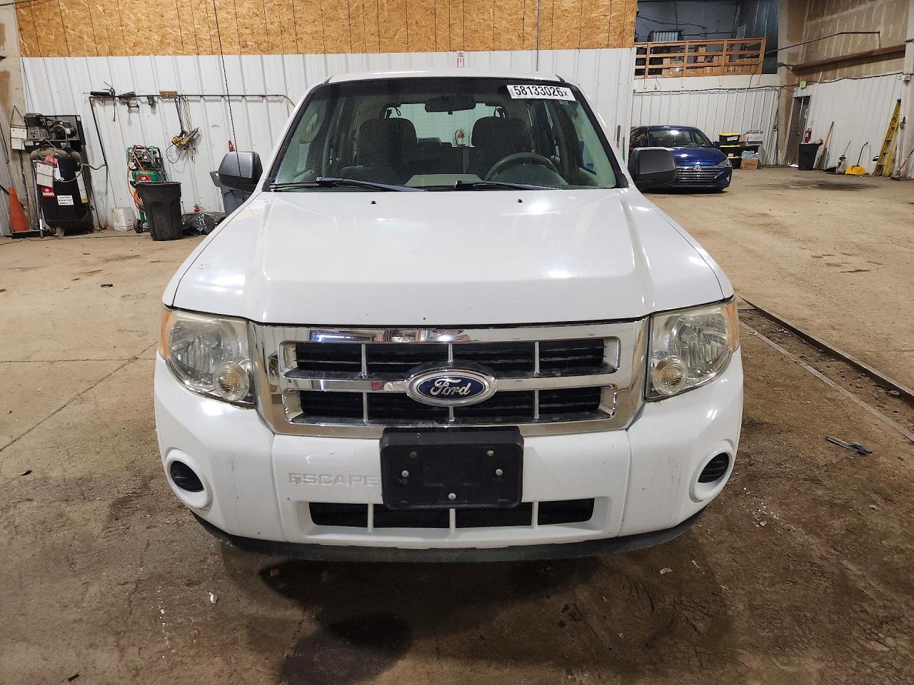 2010 FORD ESCAPE
