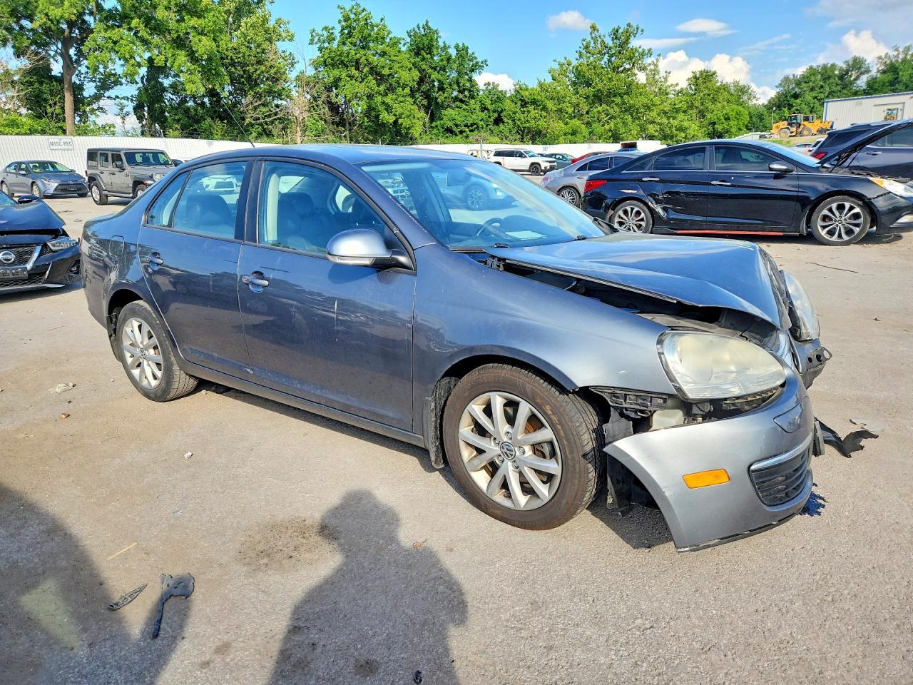 2010 VOLKSWAGEN JETTA