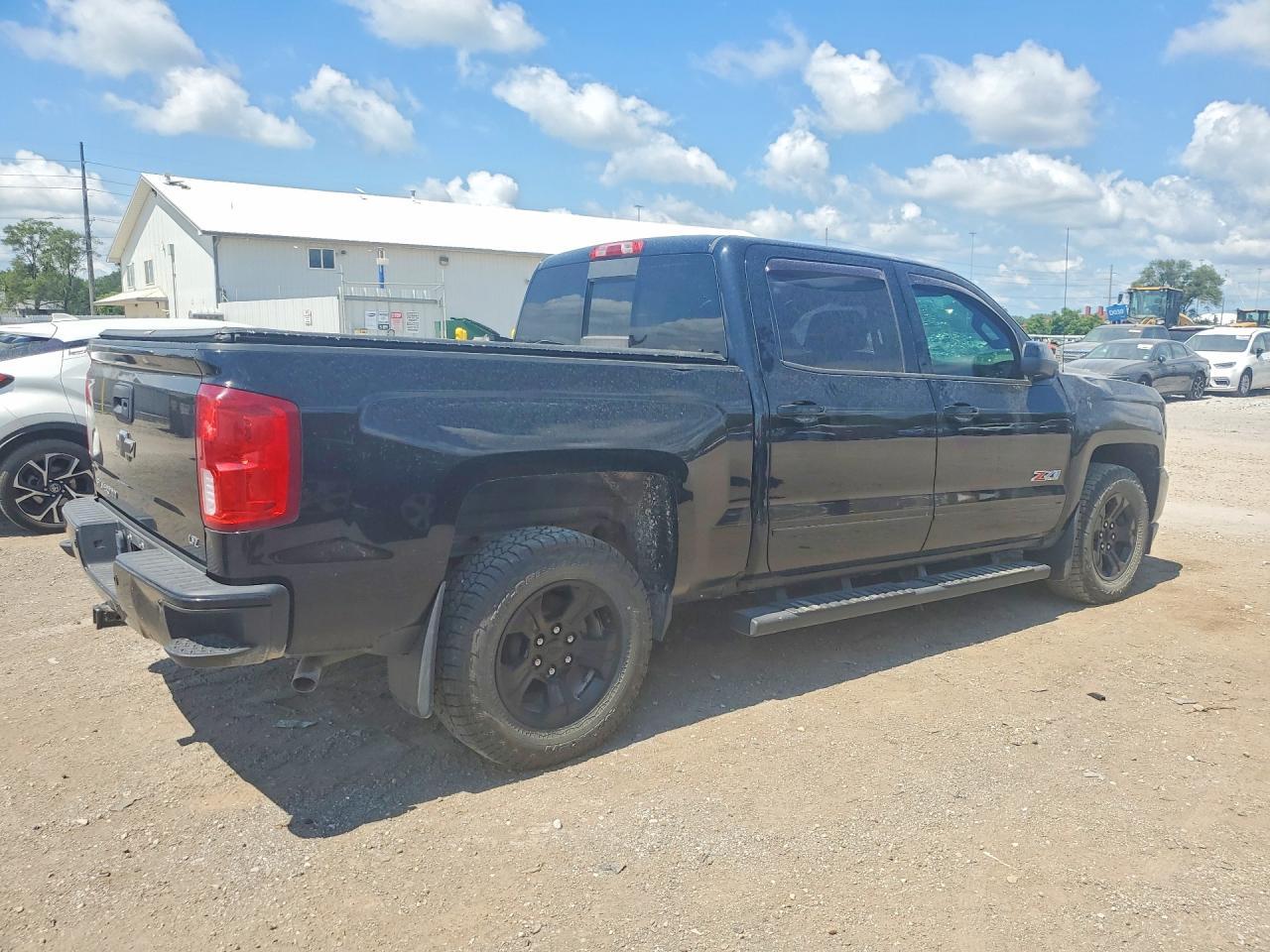 2017 CHEVROLET Silverado