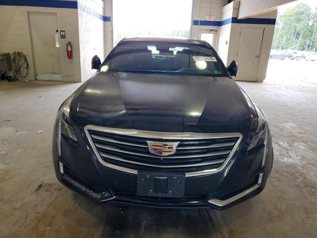 2017 CADILLAC CT6